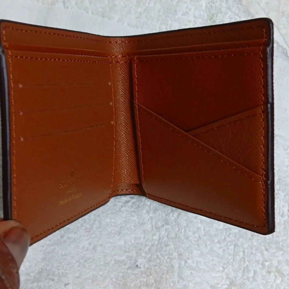 New Classic Monogram Elegant Luxury Fashion Wallet For People With Style